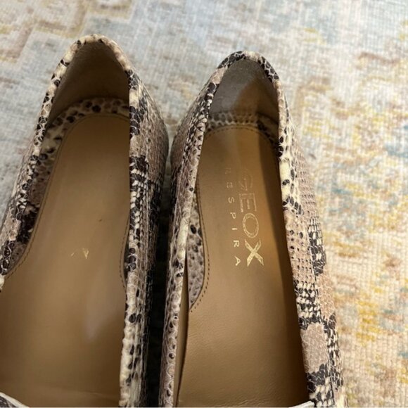 GEOX Respira Snake Embossed Loafers Women's Leather Shoes Size 36 EU - Picture 3 of 9